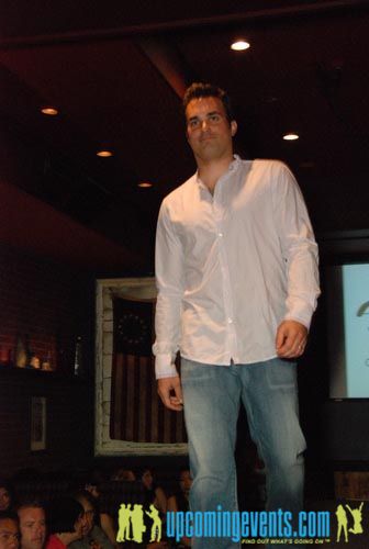 Photo from Fashion In Public / NYEphilly.com Reunion Party