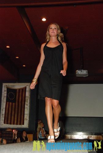 Photo from Fashion In Public / NYEphilly.com Reunion Party