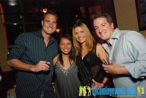 Photo from Fashion In Public / NYEphilly.com Reunion Party