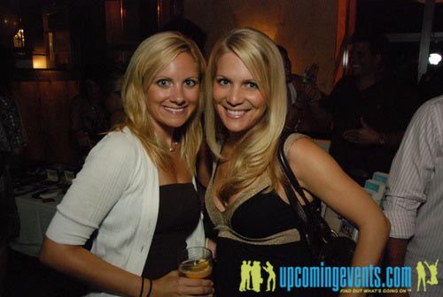 Photo from Fashion In Public / NYEphilly.com Reunion Party