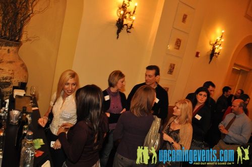 Photo from Young Professionals After-Work Networking Happy Hour