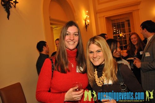 Photo from Young Professionals After-Work Networking Happy Hour