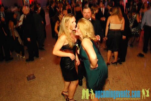 Photo from New Years Eve @ the National Constitution Center (Candids Gallery 1)