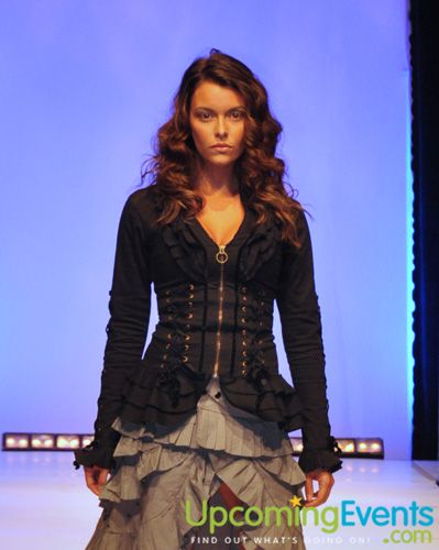 Photo from Philly Fashion Week 2010 (Wednesday - Gallery 2)