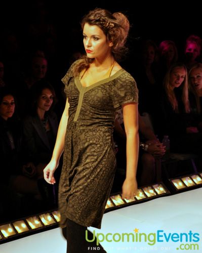 Photo from Philly Fashion Week 2010 (Wednesday - Gallery 2)