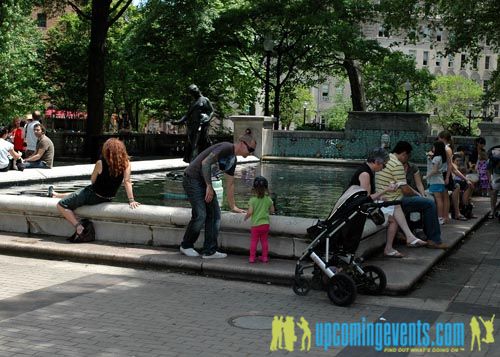 Photo from Rittenhouse Row Spring Festival