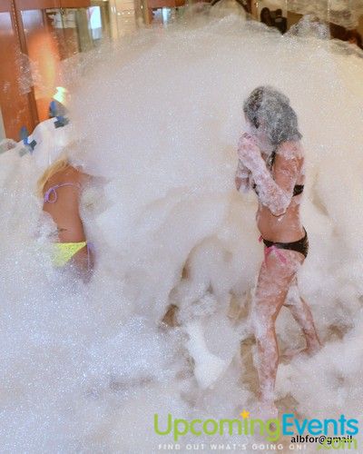 Photo from World's Largest Bubble Bath