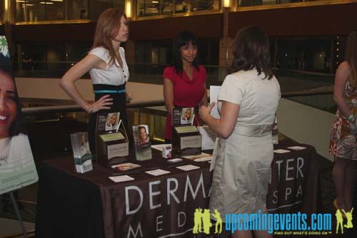 Photo from 2010 Young Professionals Expo (Gallery 2)