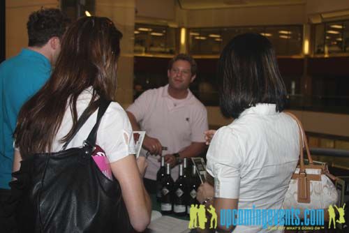 Photo from 2010 Young Professionals Expo (Gallery 2)