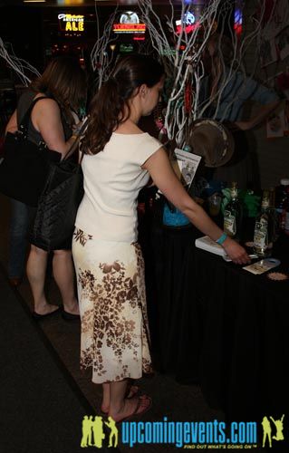 Photo from 2010 Young Professionals Expo (Gallery 1)